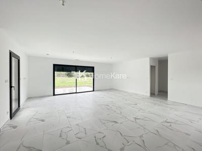 Villa - 130 m² - 5 pièces