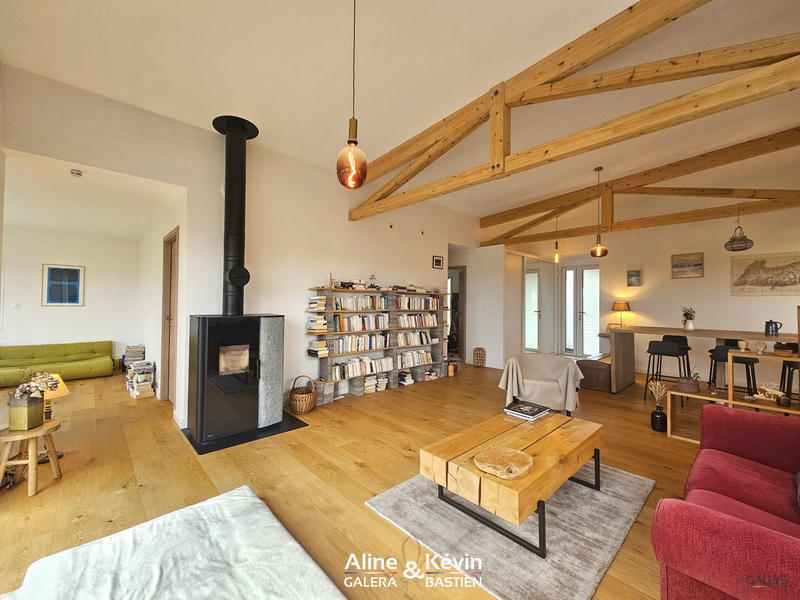Maison - 106 m² - 4 pièces