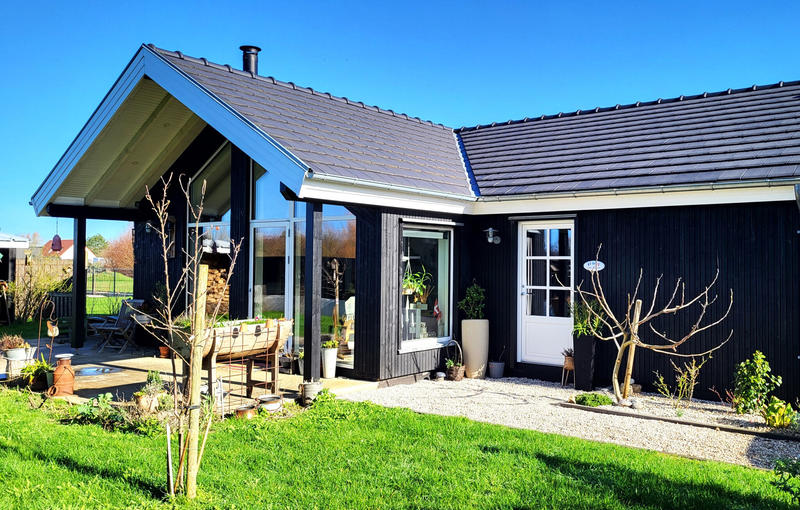 Maison - 96 m² - 4 pièces