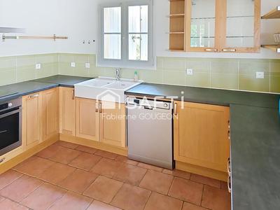 Maison - 152 m² - 6 pièces