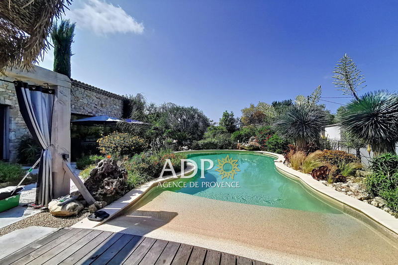 Maison contemporaine - 170 m² - 7 pièces