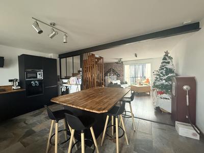 Maison traditionnelle - 83 m² - 4 pièces