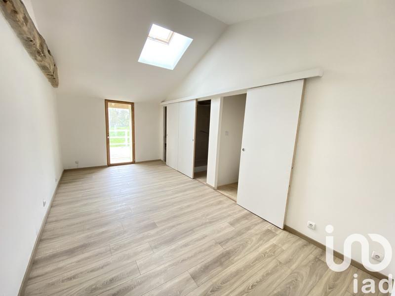 Maison - 250 m² - 6 pièces