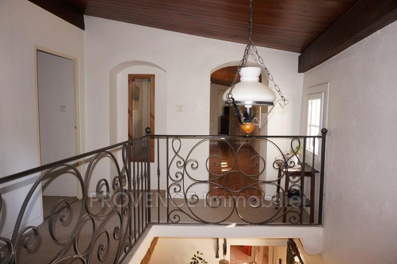 Bastide - 250 m² - 8 pièces