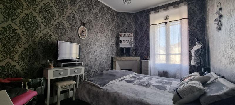 Maison - 106 m² - 8 pièces