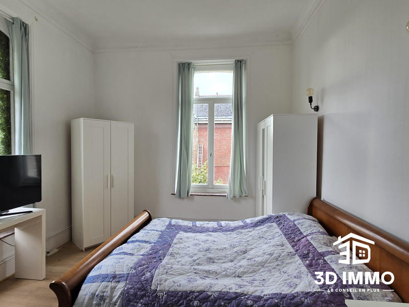 Maison - 277 m² - 9 pièces