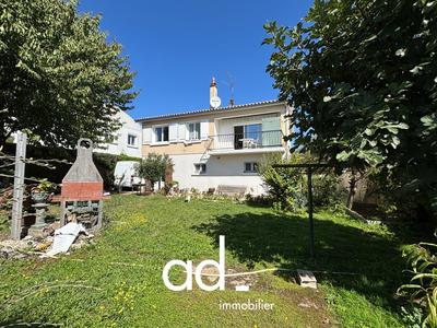 Maison ancienne - 130 m² - 4 pièces