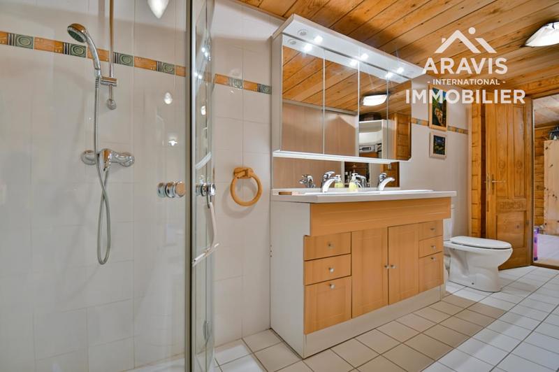 Châlet - 205 m² - 5 pièces