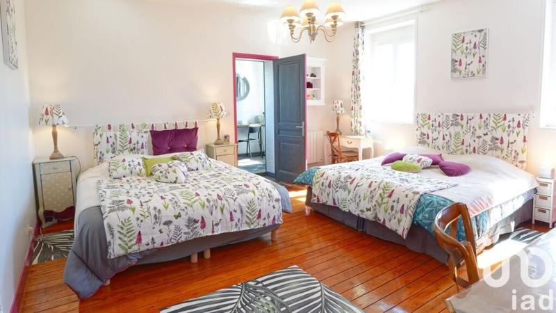 Maison - 161 m² - 6 pièces