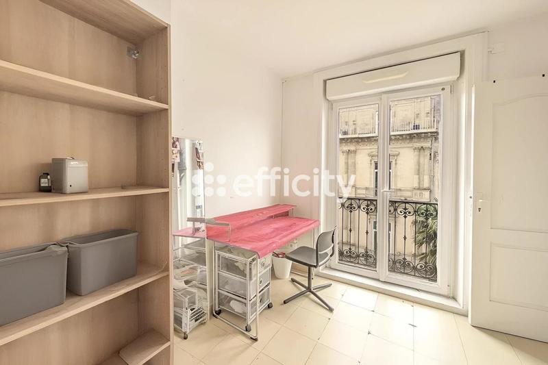 Appartement - 62 m² - 5 pièces