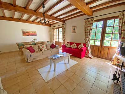 Maison - 159 m² - 5 pièces