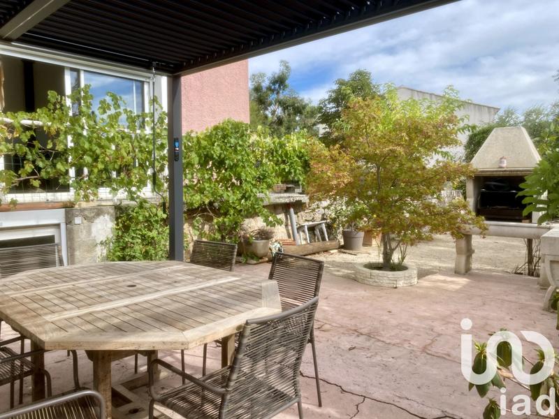 Maison - 600 m² - 3 pièces