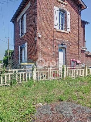 Maison - 74 m² - 5 pièces