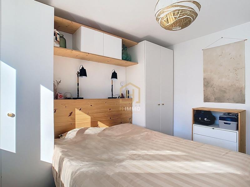 Appartement - 85 m² - 4 pièces