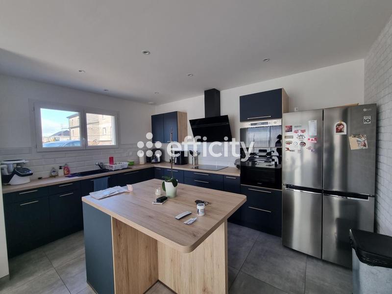 Maison - 80 m² - 5 pièces