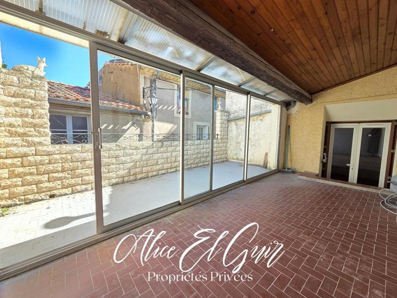 Maison - 95 m² - 5 pièces