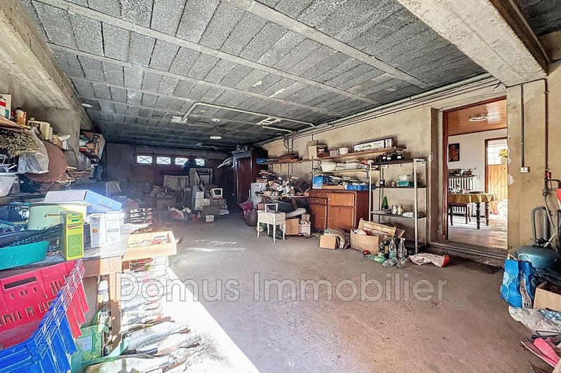 Maison - 323 m² - 16 pièces