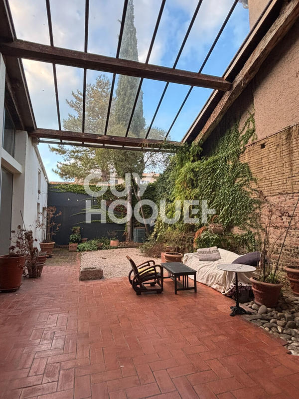 Maison - 204 m² - 6 pièces