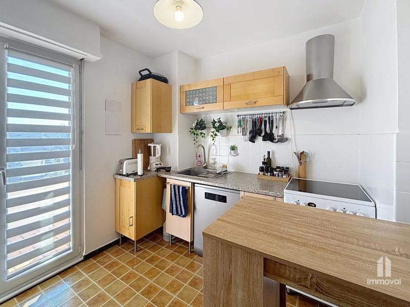 Appartement - 85 m² - 5 pièces