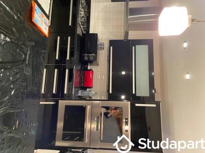 Chambre - 28 m² - 1 pièce