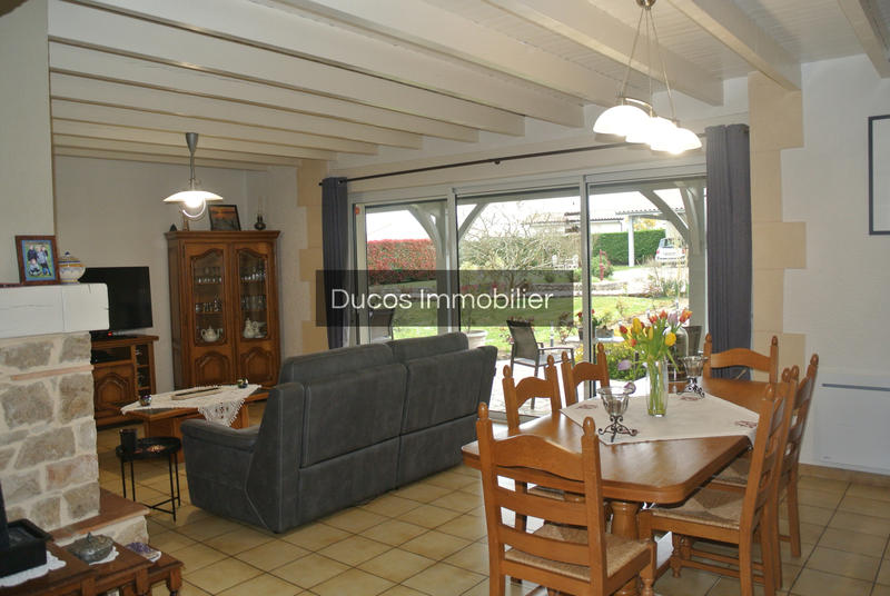 Maison - 273 m² - 10 pièces