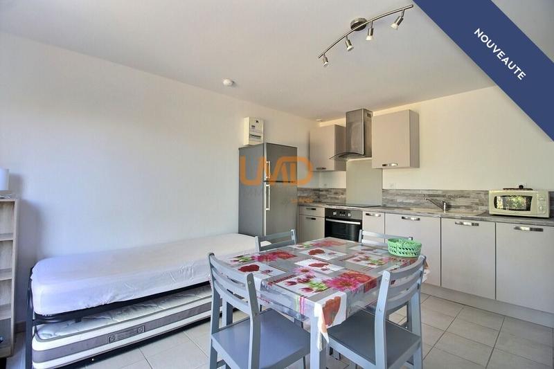 Immeuble - 350 m² - 21 pièces