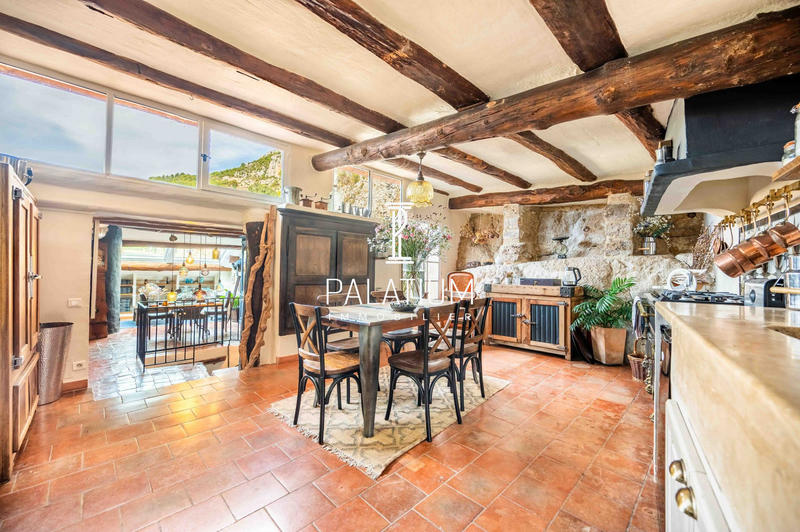 Bastide - 249 m² - 6 pièces