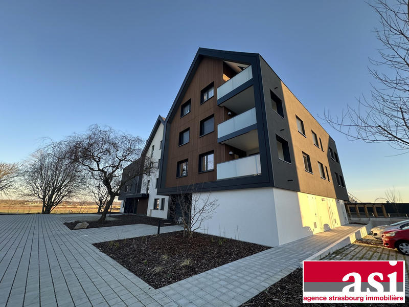 Parking / Garage - 16 m²