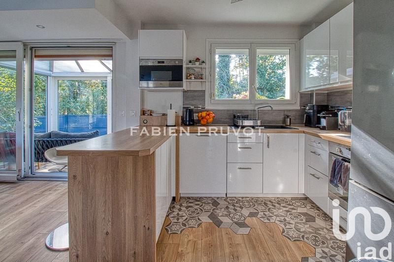 Maison - 75 m² - 5 pièces