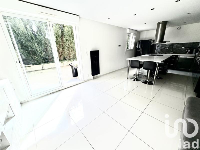 Maison - 115 m² - 6 pièces