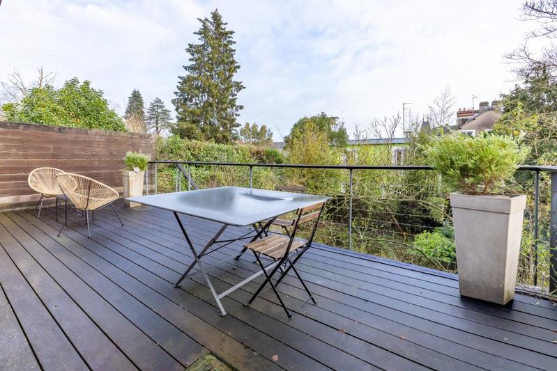 Maison - 170 m² - 6 pièces