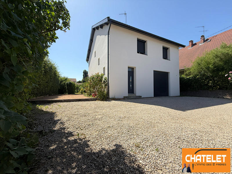 Maison - 81 m² - 4 pièces