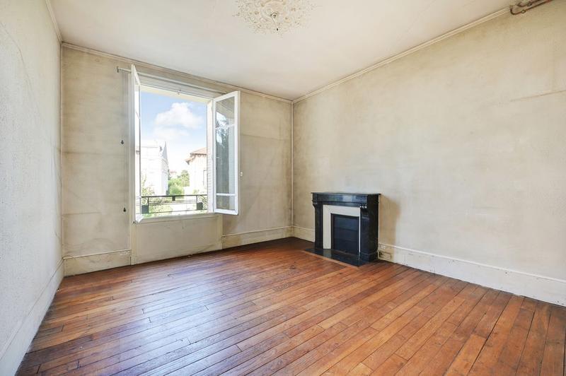 Maison - 220 m² - 8 pièces