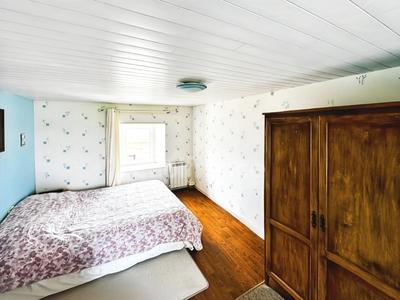 Maison en pierre - 132 m² - 7 pièces