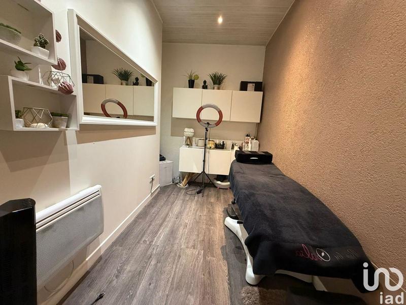 Local commercial - 101 m²