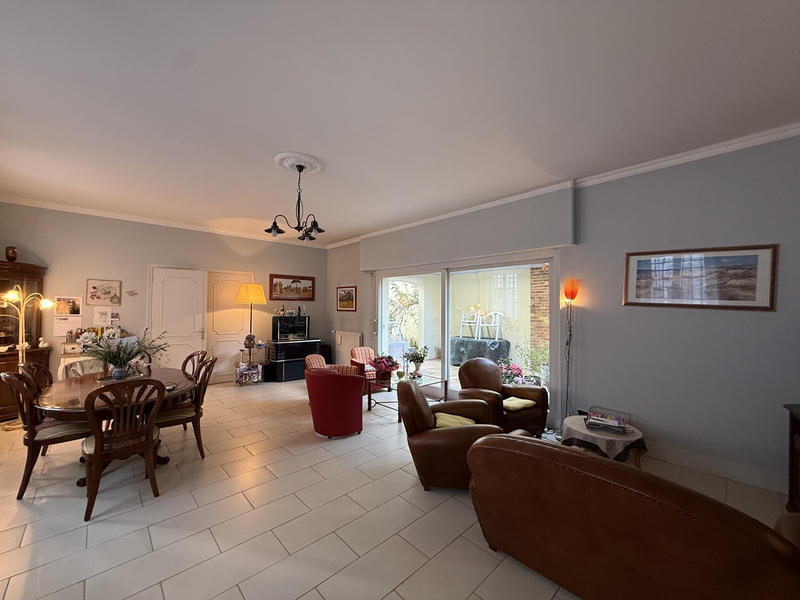 Maison - 166 m² - 6 pièces