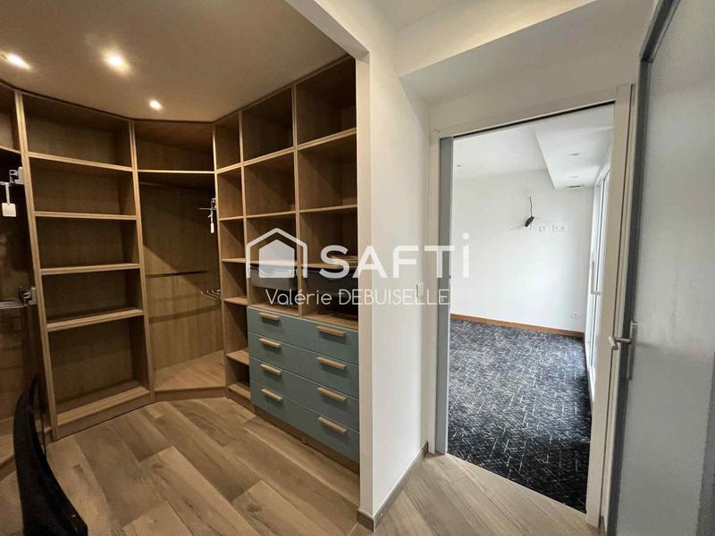 Maison - 162 m² - 6 pièces