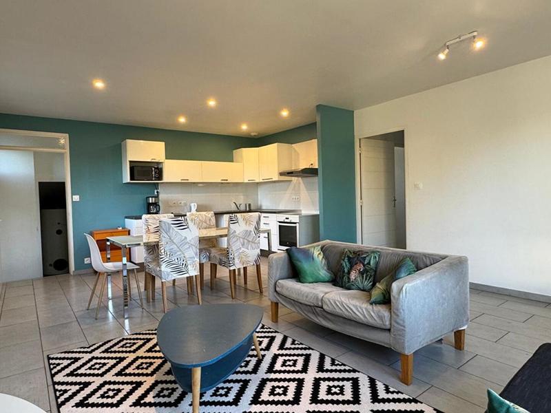 Maison - 84 m² - 5 pièces