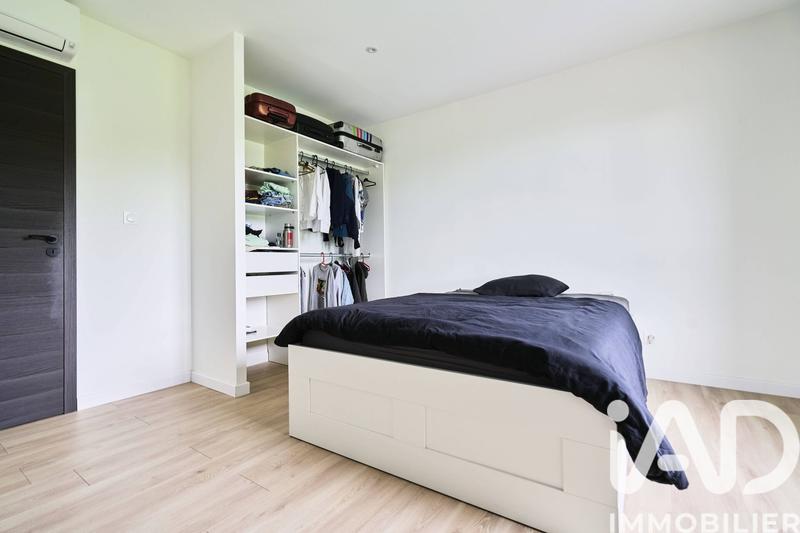 Maison - 210 m² - 6 pièces