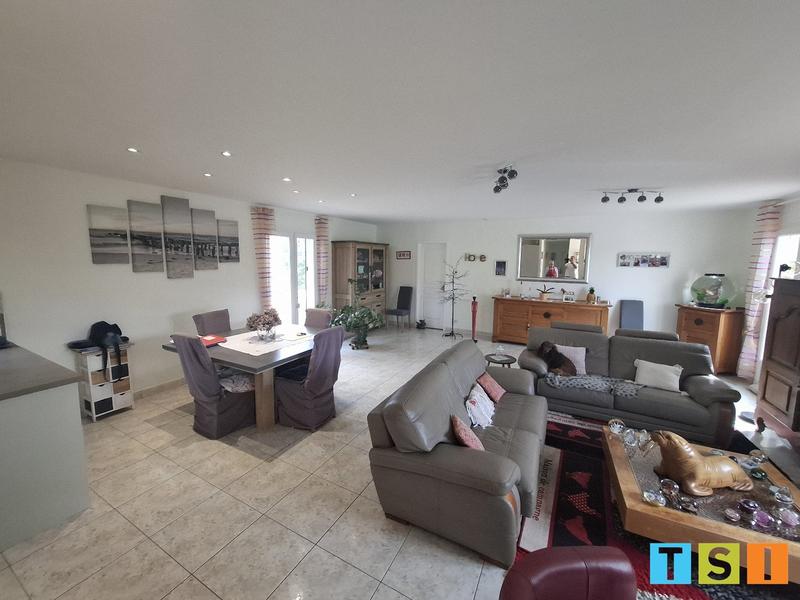 Maison - 135 m² - 6 pièces