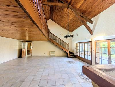 Maison - 153 m² - 5 pièces