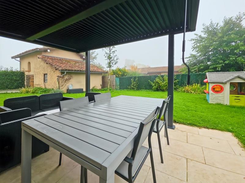 Maison - 102 m² - 6 pièces