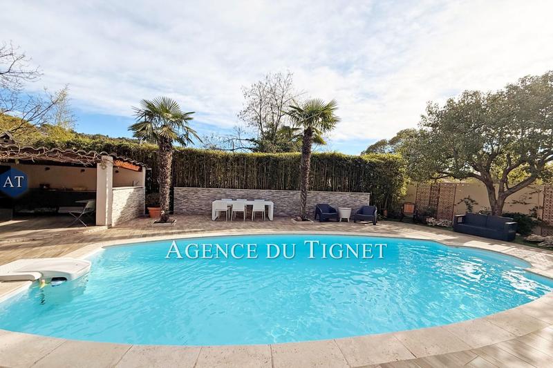 Maison - 105 m² - 6 pièces