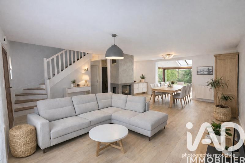 Maison - 137 m² - 7 pièces