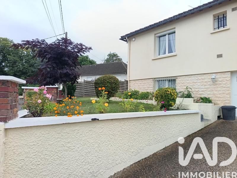 Maison - 90 m² - 4 pièces