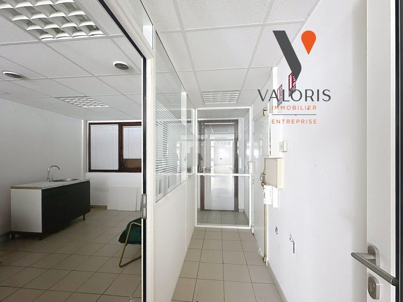 Bureau - 51 m² - 2 pièces