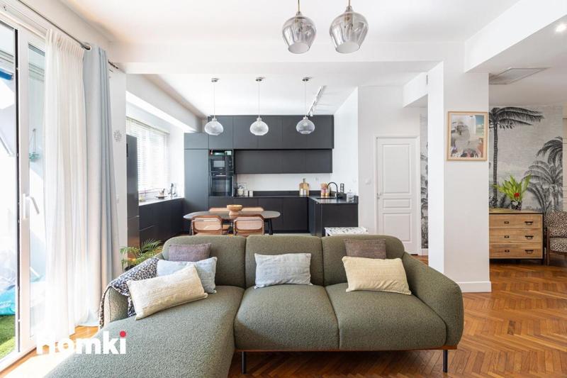 Appartement - 80 m² - 3 pièces