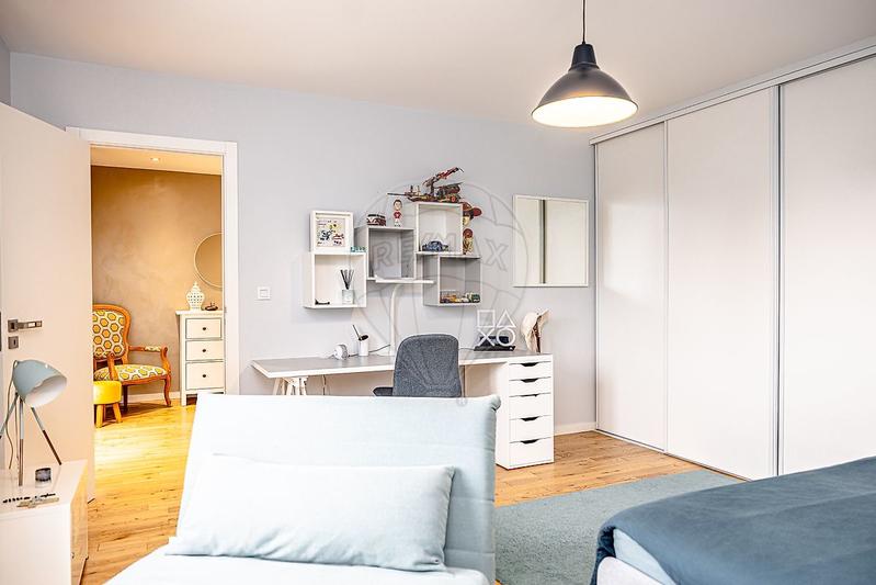 Maison - 173 m² - 6 pièces