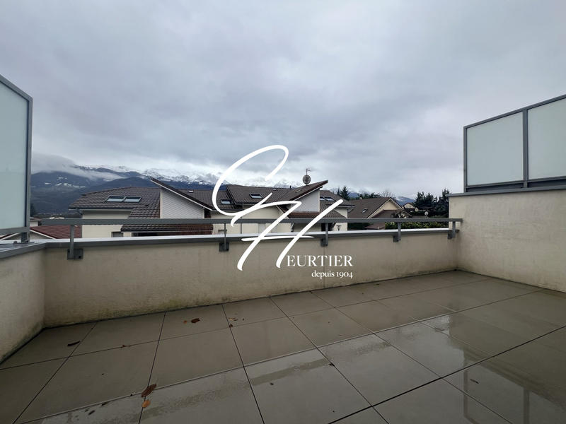 Appartement - 57 m² - 3 pièces