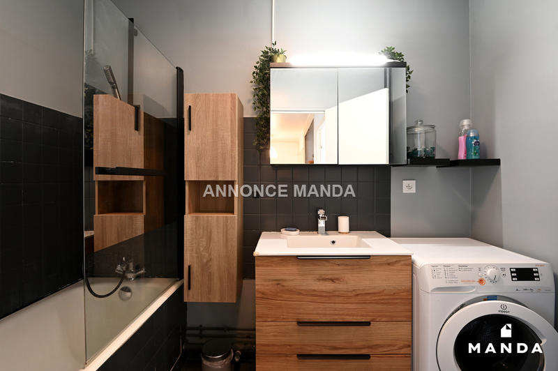 Chambre - 11 m² - 3 pièces